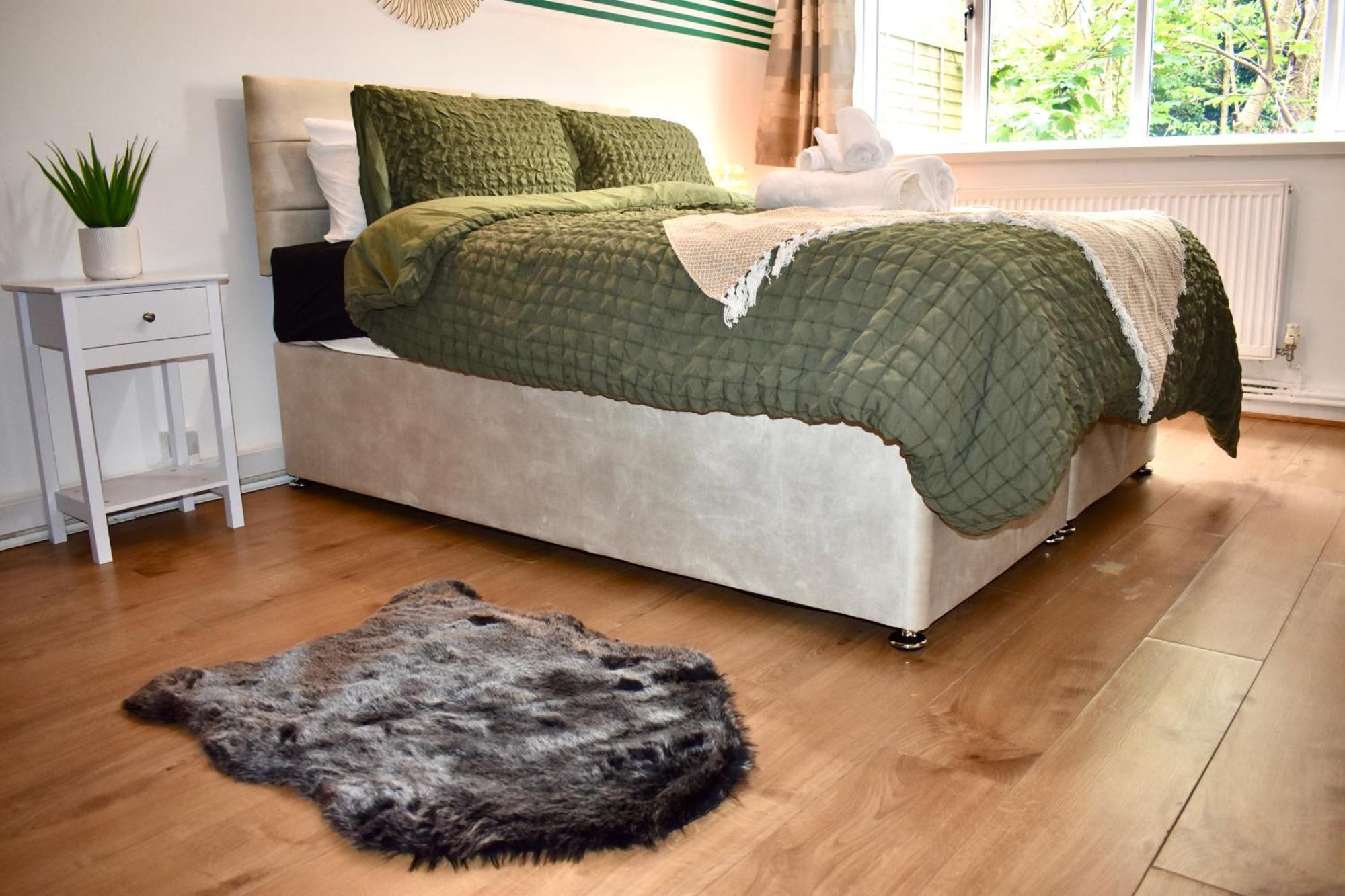 Luxury 2 Bedroom Apartment, Parking, Few Minutes Walk From Wembley Stadium Londra Esterno foto